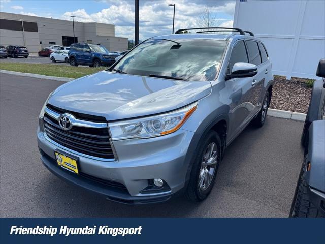 2014 Toyota Highlander LE Plus V6 for sale in KINGSPORT, TN