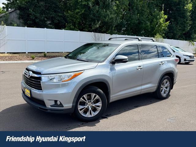 2014 Toyota Highlander LE Plus V6 for sale in KINGSPORT, TN