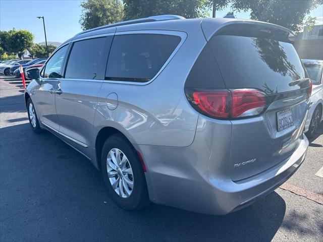 2018 Chrysler Pacifica Touring L