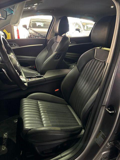 2023 Genesis G70 3.3T RWD