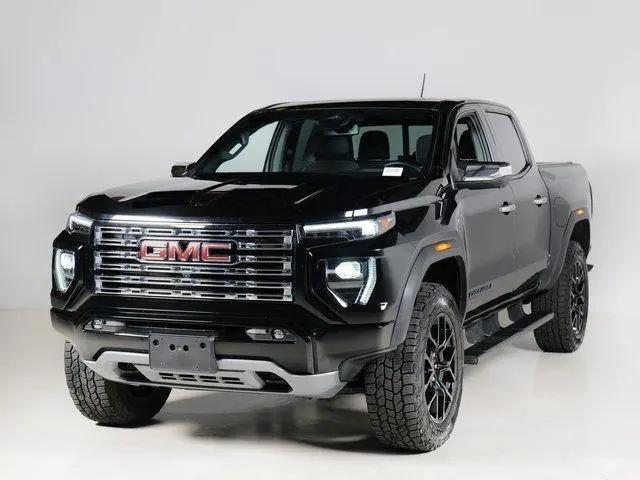 2023 GMC Canyon 4WD Crew Cab Short Box Denali for sale in Louisville, KY