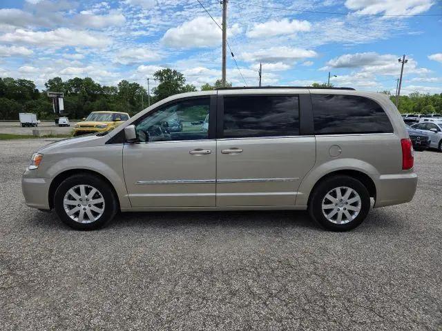 2016 Chrysler Town & Country Touring for sale in Delaware, OH