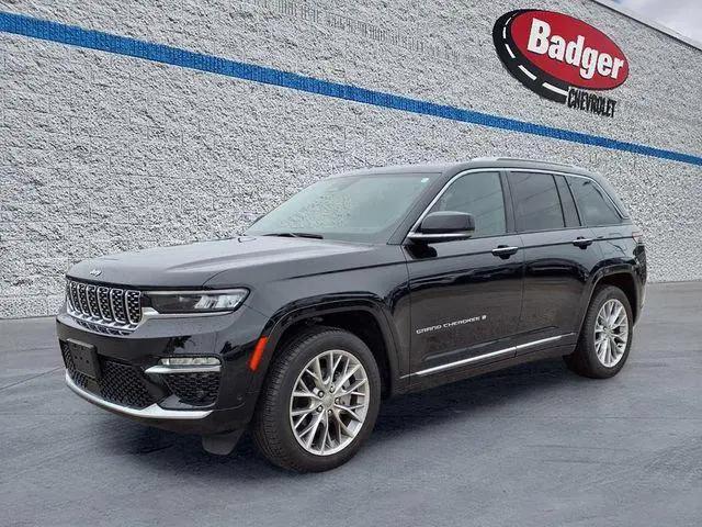 2023 Jeep Grand Cherokee Summit 4x4 for sale in Lake Mills, WI
