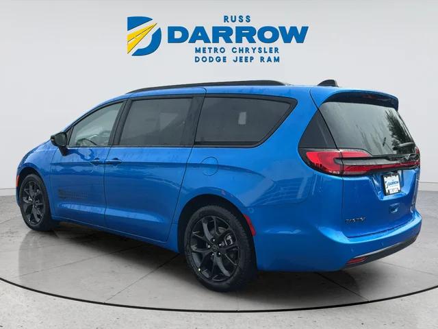 2027 Chrysler Pacifica PACIFICA SELECT