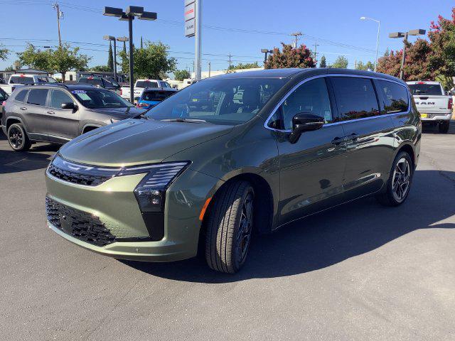 2027 Chrysler Pacifica Limited