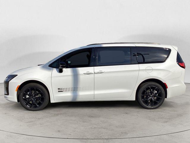 2027 Chrysler Pacifica PACIFICA SELECT AWD 2027 Chrysler Pacifica PACIFICA SELECT AWD