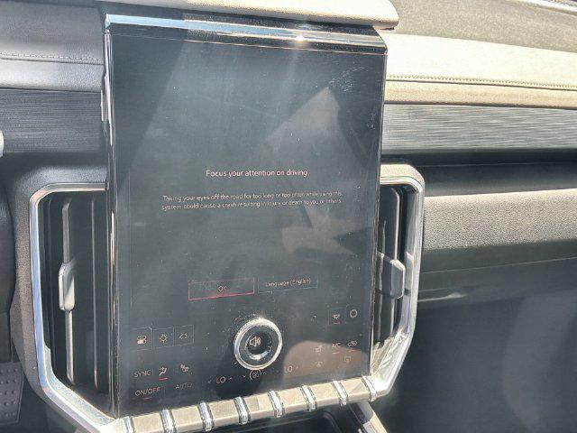 2026 GMC Acadia Elevation - Photo 13