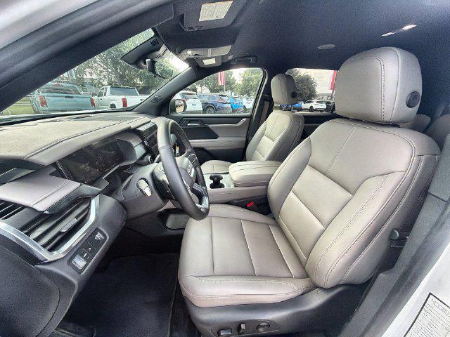 2026 GMC Acadia Elevation - Photo 18