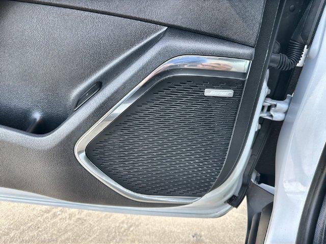 2026 GMC Acadia Elevation - Photo 23
