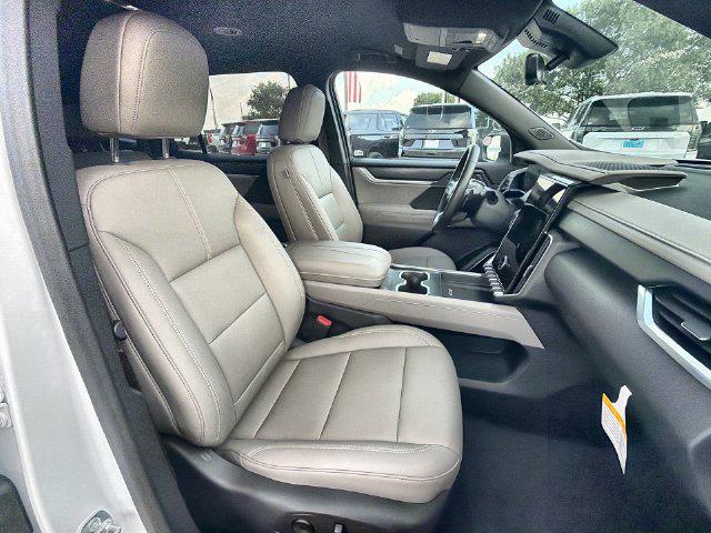 2026 GMC Acadia Elevation - Photo 27