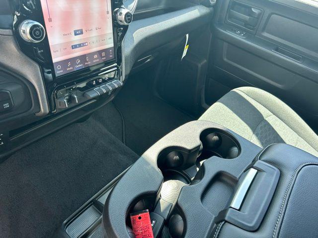 2026 Ram 2500 Tradesman Crew Cab 4x4 64 Box