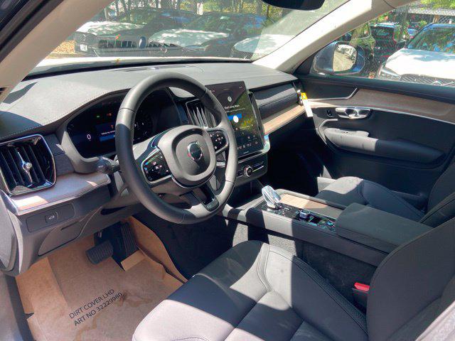 2026 Volvo XC90 Plus, B6 AWD Gas mild hybrid, Gasoline, Bright, 7 Seats