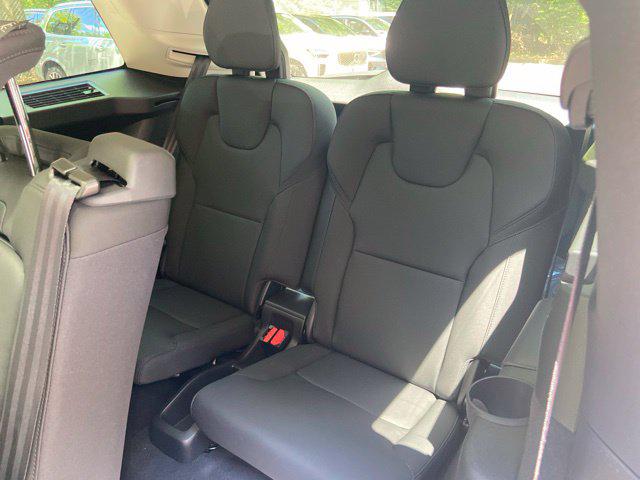 2026 Volvo XC90 Plus, B6 AWD Gas mild hybrid, Gasoline, Bright, 7 Seats