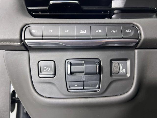 2024 Cadillac Escalade 4WD Sport Platinum
