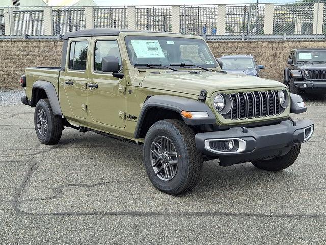 2026 Jeep Gladiator GLADIATOR SPORT 4X4 2026 Jeep Gladiator GLADIATOR SPORT 4X4
