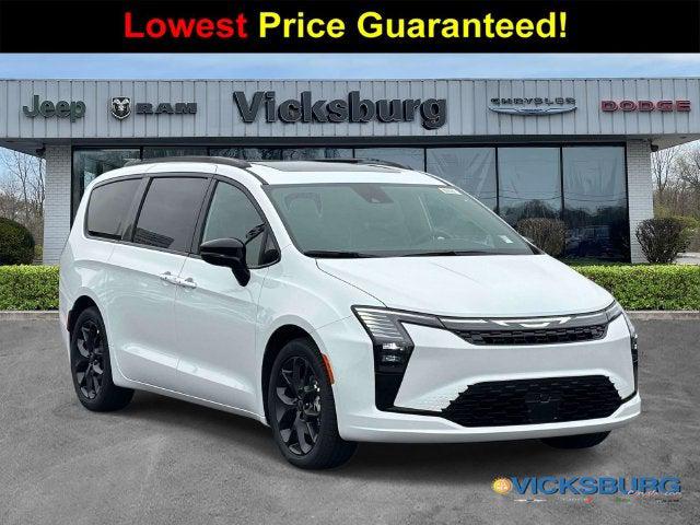 2027 Chrysler Pacifica Limited for sale in Vicksburg, MI