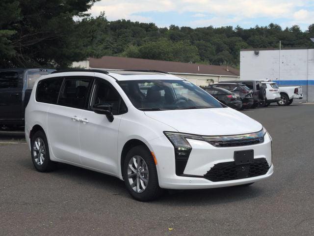 2027 Chrysler Pacifica Limited