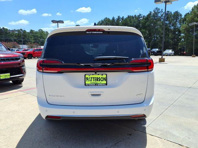 2027 Chrysler Pacifica Pinnacle