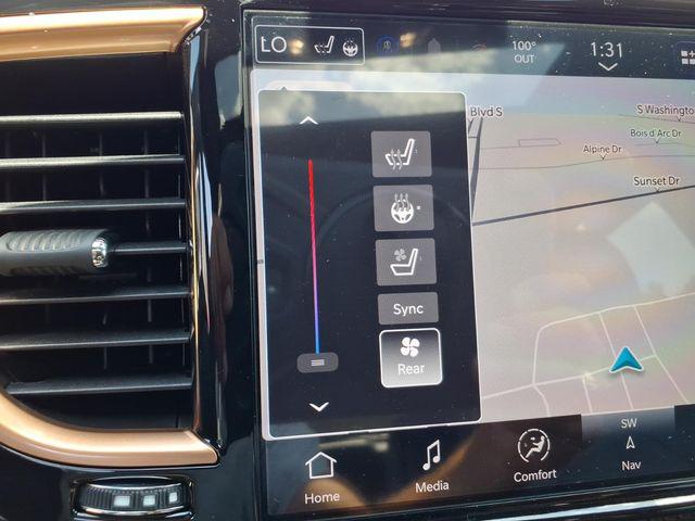 2027 Chrysler Pacifica Pinnacle