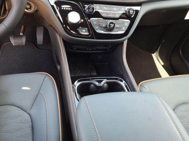 2027 Chrysler Pacifica Pinnacle