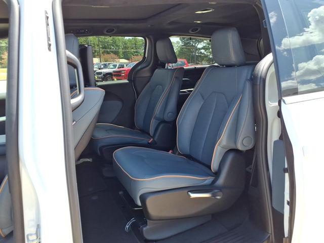 2027 Chrysler Pacifica Pinnacle