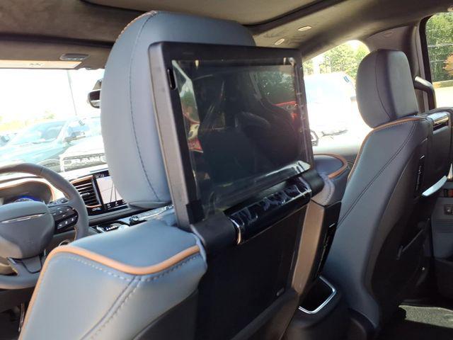 2027 Chrysler Pacifica Pinnacle