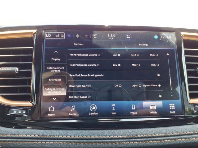 2027 Chrysler Pacifica Pinnacle