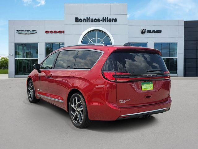 2027 Chrysler Pacifica PACIFICA PINNACLE
