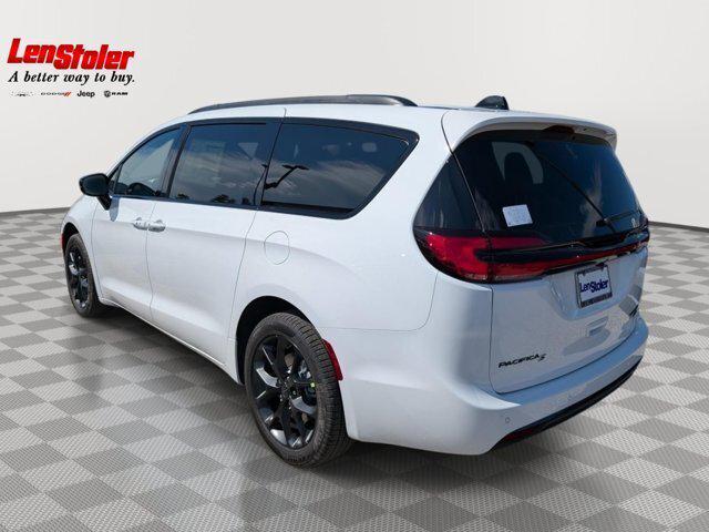 2027 Chrysler Pacifica PACIFICA LIMITED AWD