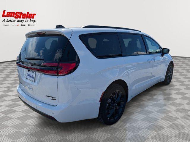 2027 Chrysler Pacifica PACIFICA LIMITED AWD