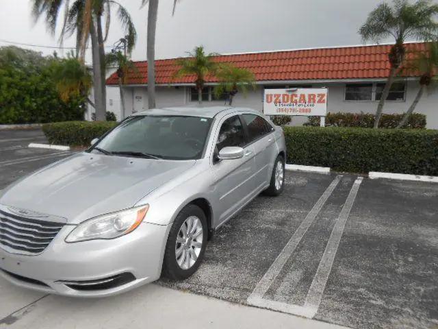 2011 Chrysler 200 Touring for sale in Pompano Beach, FL