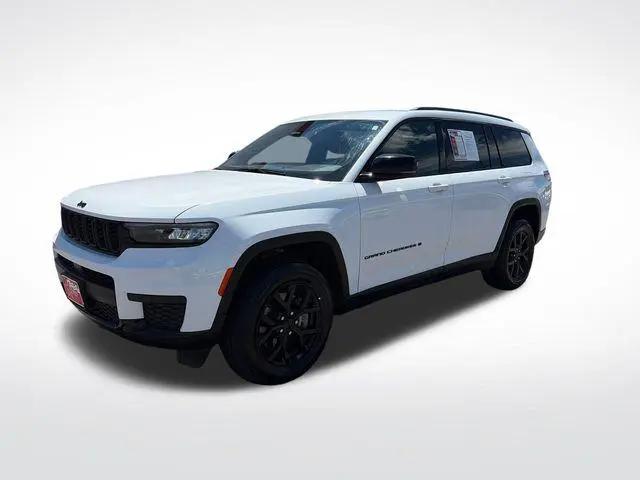 2024 Jeep Grand Cherokee L Altitude 4x4 for sale in Perham, MN