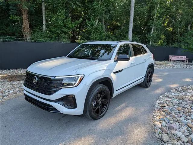 2025 Volkswagen Atlas Cross Sport 2.0T SEL R-Line Black for sale in Kansas City, MO