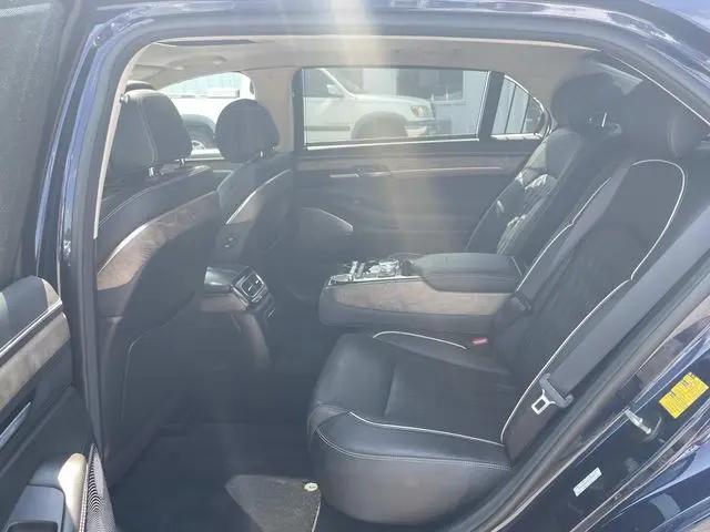 2021 Genesis G90 3.3T Premium RWD