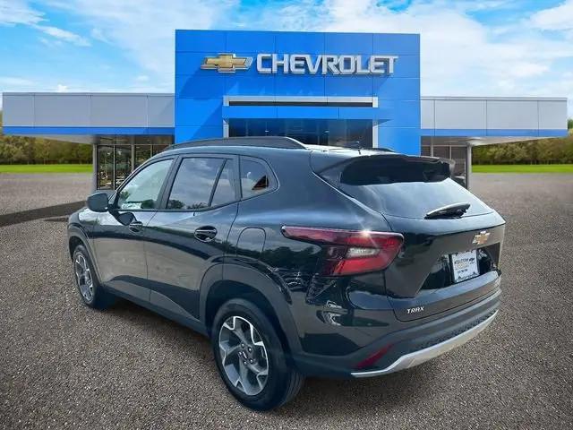 2026 Chevrolet Trax FWD LT