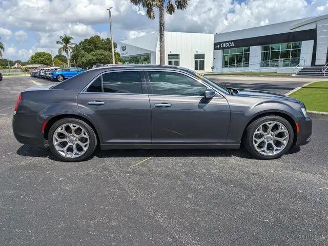 2018 Chrysler 300 300C