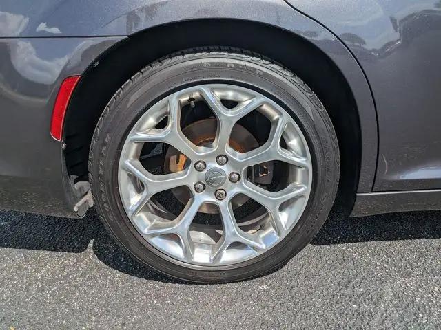 2018 Chrysler 300 300C