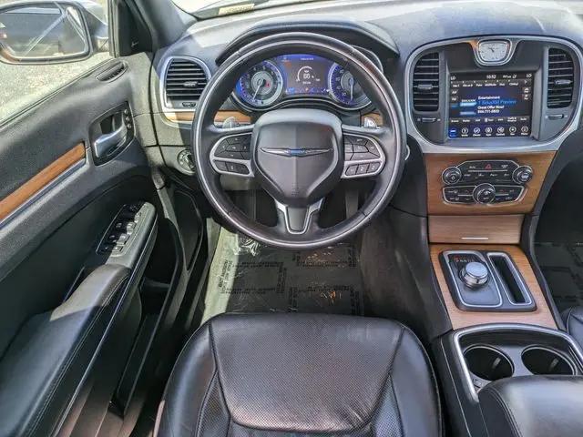 2018 Chrysler 300 300C