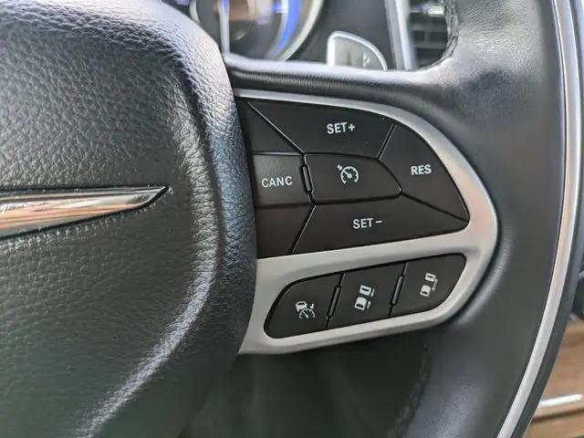 2018 Chrysler 300 300C