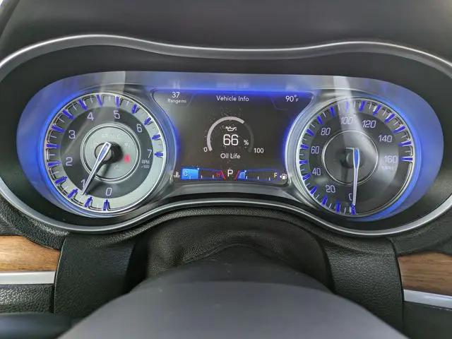 2018 Chrysler 300 300C