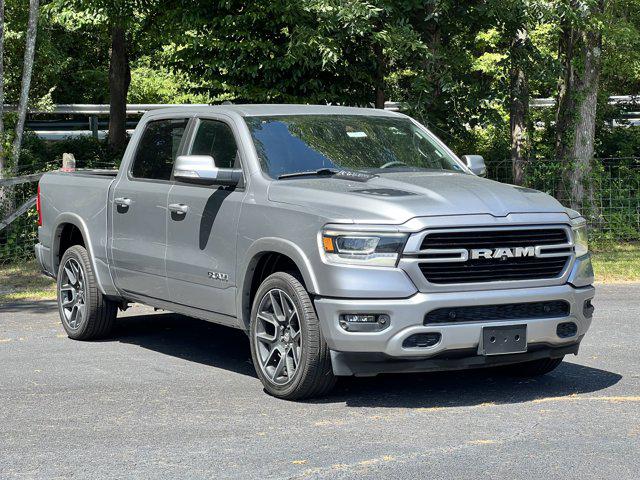 2019 RAM 1500 Laramie Crew Cab 4x4 57 Box 2019 RAM 1500 Laramie Crew Cab 4x4 57 Box