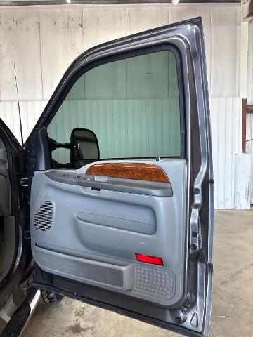 2003 Ford F-250 Lariat
