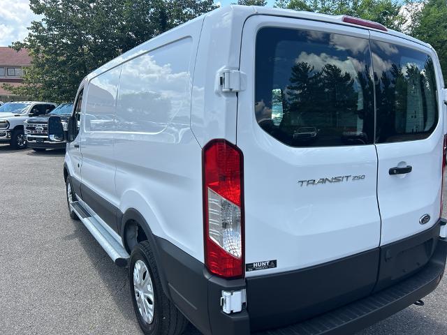 2025 Ford Transit Cargo Van Base