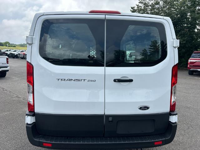 2025 Ford Transit Cargo Van Base
