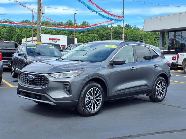 2023 Ford Escape PHEV for sale in Woodhaven, MI