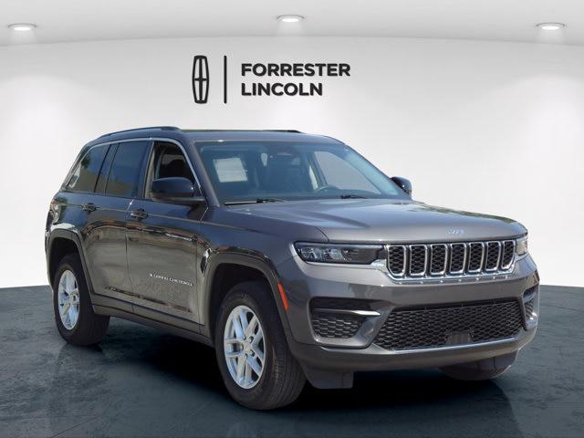 2023 Jeep Grand Cherokee Laredo X 4x4 for sale in Chambersburg, PA