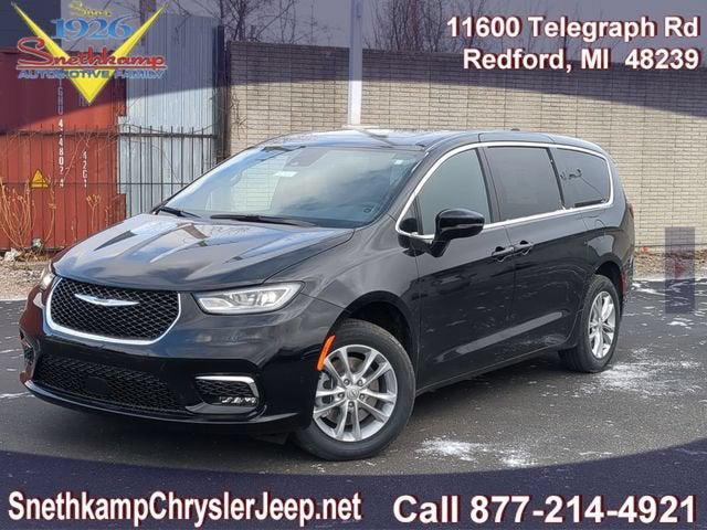 2026 Chrysler Pacifica Select AWD for sale in Redford, MI