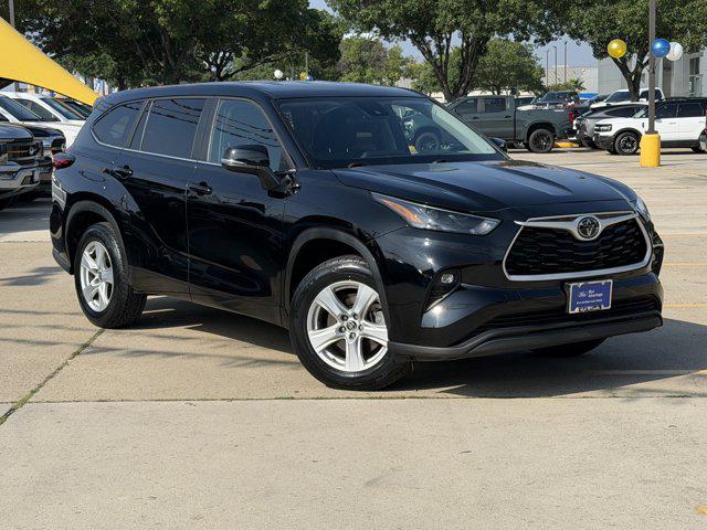 2025 Toyota Highlander LE for sale in San Antonio, TX