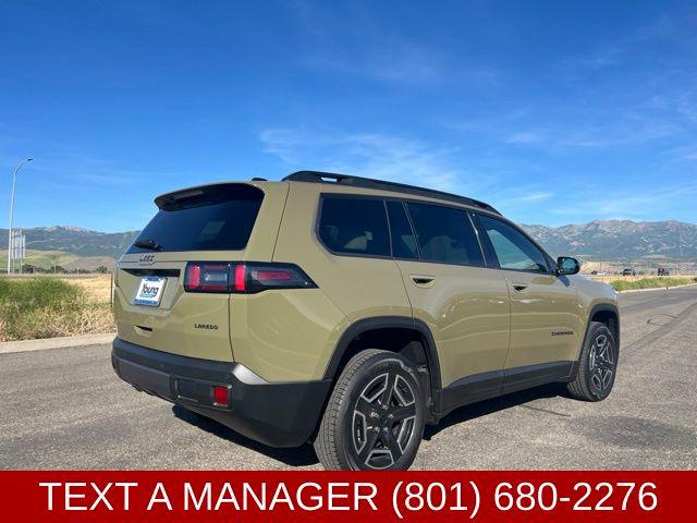 2026 Jeep Cherokee CHEROKEE LAREDO 4X4