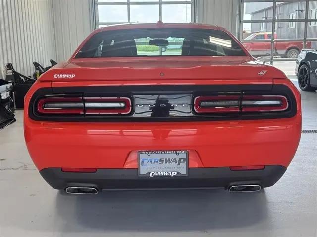 2020 Dodge Challenger SXT AWD